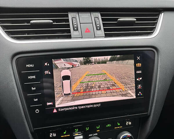 Білий Шкода Октавія, об'ємом двигуна 1.97 л та пробігом 241 тис. км за 15950 $, фото 23 на Automoto.ua