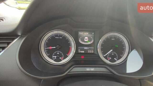 Белый Шкода Октавия, объемом двигателя 1.6 л и пробегом 186 тыс. км за 14900 $, фото 28 на Automoto.ua