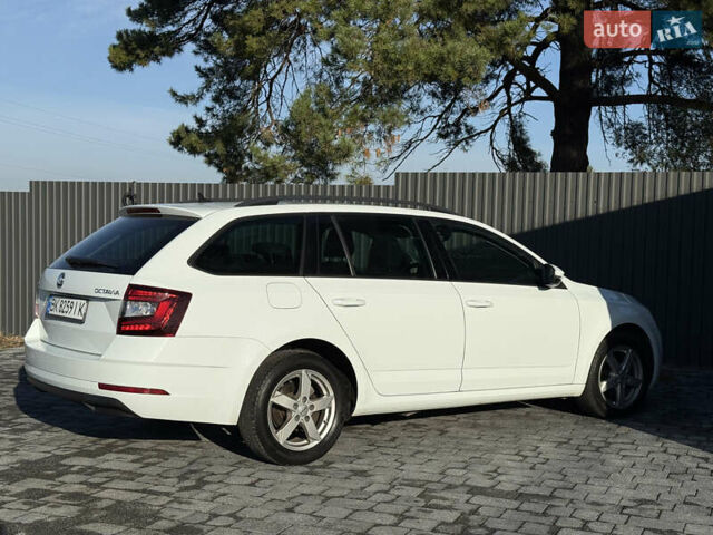 Білий Шкода Октавія, об'ємом двигуна 1.97 л та пробігом 250 тис. км за 13300 $, фото 11 на Automoto.ua