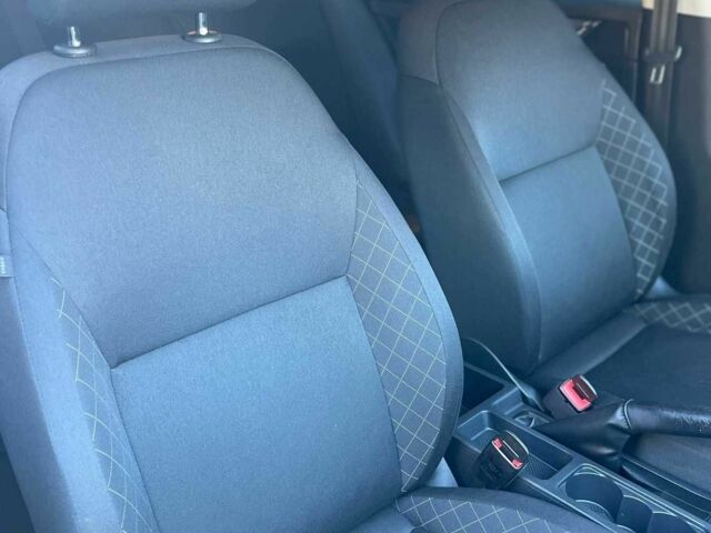 Белый Шкода Октавия, объемом двигателя 1.6 л и пробегом 208 тыс. км за 11699 $, фото 17 на Automoto.ua