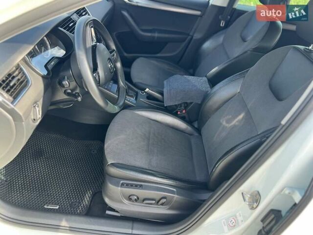 Белый Шкода Октавия, объемом двигателя 1.6 л и пробегом 210 тыс. км за 13400 $, фото 11 на Automoto.ua