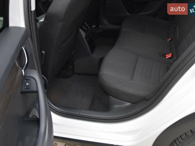 Белый Шкода Октавия, объемом двигателя 1.97 л и пробегом 246 тыс. км за 18300 $, фото 15 на Automoto.ua