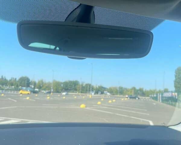 Белый Шкода Октавия, объемом двигателя 2 л и пробегом 220 тыс. км за 16200 $, фото 72 на Automoto.ua