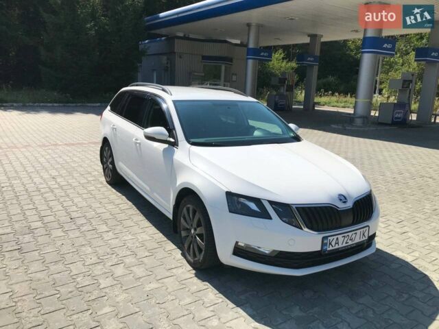 Білий Шкода Октавія, об'ємом двигуна 1.6 л та пробігом 284 тис. км за 13000 $, фото 10 на Automoto.ua