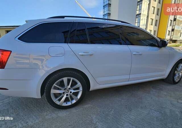 Белый Шкода Октавия, объемом двигателя 1.6 л и пробегом 245 тыс. км за 12499 $, фото 26 на Automoto.ua