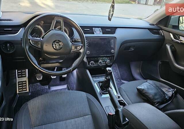 Белый Шкода Октавия, объемом двигателя 1.6 л и пробегом 245 тыс. км за 12499 $, фото 40 на Automoto.ua