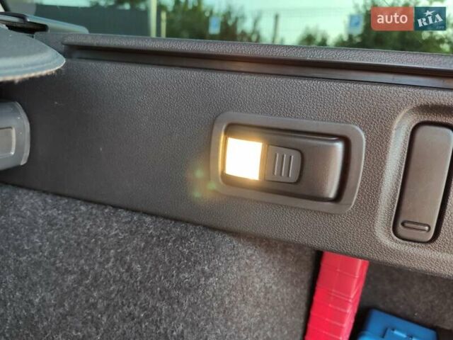 Білий Шкода Октавія, об'ємом двигуна 1.6 л та пробігом 178 тис. км за 16500 $, фото 52 на Automoto.ua