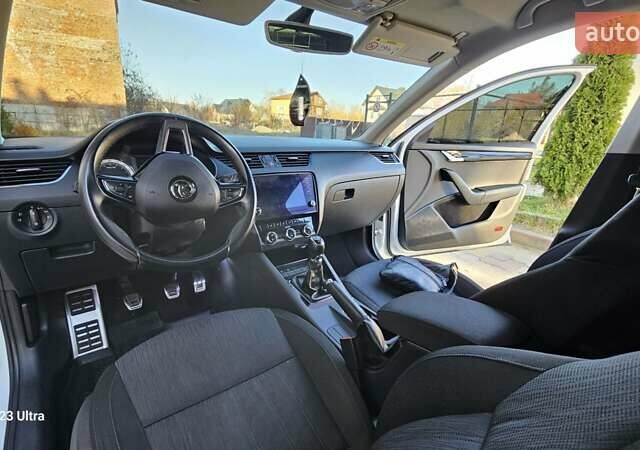Белый Шкода Октавия, объемом двигателя 1.6 л и пробегом 245 тыс. км за 12499 $, фото 34 на Automoto.ua