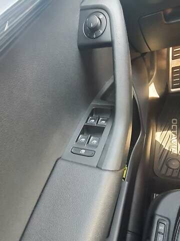 Білий Шкода Октавія, об'ємом двигуна 1.6 л та пробігом 197 тис. км за 14800 $, фото 37 на Automoto.ua