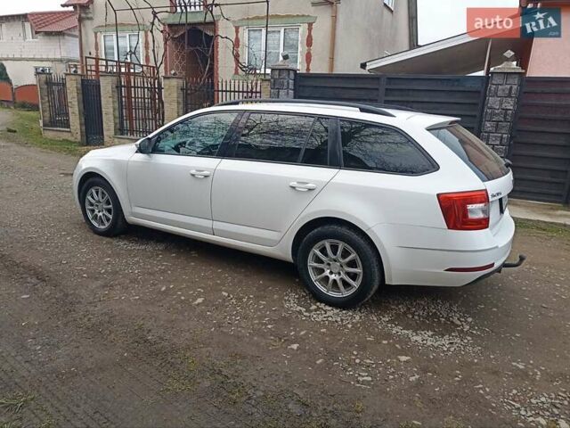 Білий Шкода Октавія, об'ємом двигуна 1.6 л та пробігом 247 тис. км за 10900 $, фото 36 на Automoto.ua