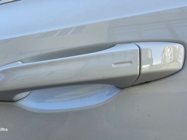 Белый Шкода Октавия, объемом двигателя 0 л и пробегом 245 тыс. км за 12450 $, фото 6 на Automoto.ua