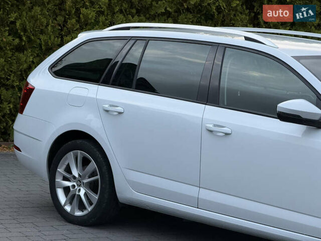 Шкода Октавія 2017 у Стрые на Automoto.ua Білий Шкода Октавія, об'ємом двигуна 1.6 л та пробігом 218 тис. км за 12700 $, фото 18 на Automoto.ua
