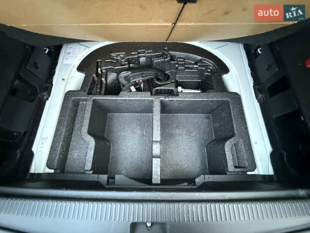 Шкода Октавія 2017 у Стрые на Automoto.ua Білий Шкода Октавія, об'ємом двигуна 1.6 л та пробігом 218 тис. км за 12700 $, фото 47 на Automoto.ua