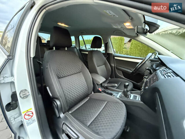 Шкода Октавія 2017 у Стрые на Automoto.ua Білий Шкода Октавія, об'ємом двигуна 1.6 л та пробігом 218 тис. км за 12700 $, фото 36 на Automoto.ua