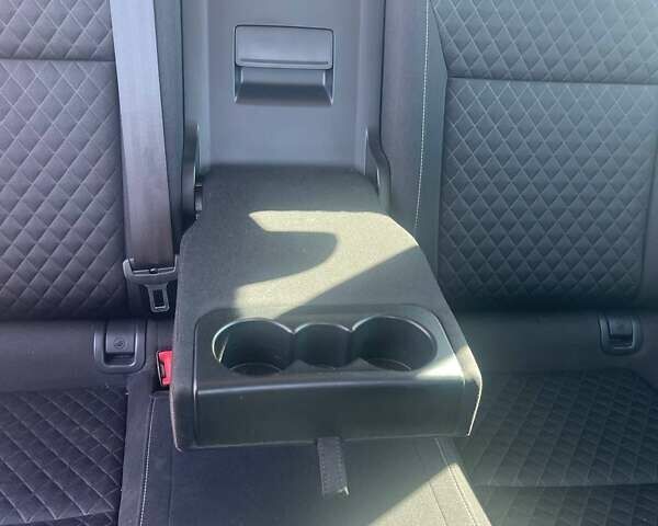 Белый Шкода Октавия, объемом двигателя 2 л и пробегом 220 тыс. км за 16200 $, фото 69 на Automoto.ua