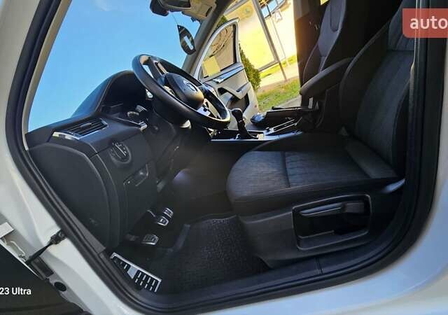 Белый Шкода Октавия, объемом двигателя 1.6 л и пробегом 245 тыс. км за 12499 $, фото 38 на Automoto.ua