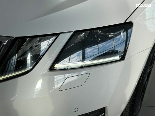 Белый Шкода Октавия, объемом двигателя 1.6 л и пробегом 212 тыс. км за 15340 $, фото 6 на Automoto.ua