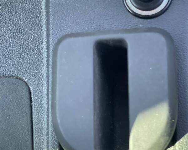 Белый Шкода Октавия, объемом двигателя 2 л и пробегом 220 тыс. км за 16200 $, фото 112 на Automoto.ua