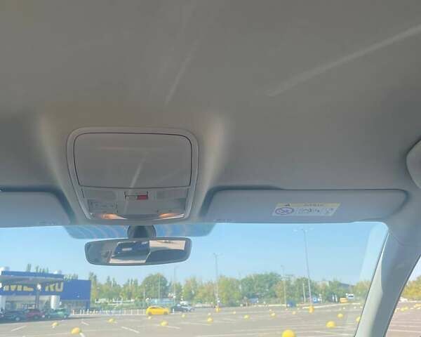 Белый Шкода Октавия, объемом двигателя 2 л и пробегом 220 тыс. км за 16200 $, фото 58 на Automoto.ua