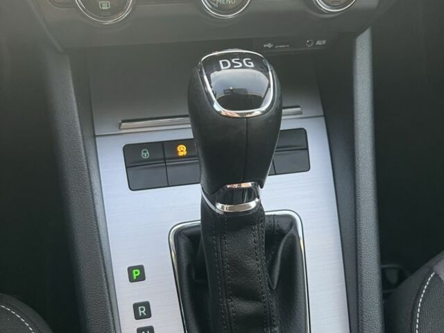 Белый Шкода Октавия, объемом двигателя 2 л и пробегом 247 тыс. км за 13500 $, фото 12 на Automoto.ua