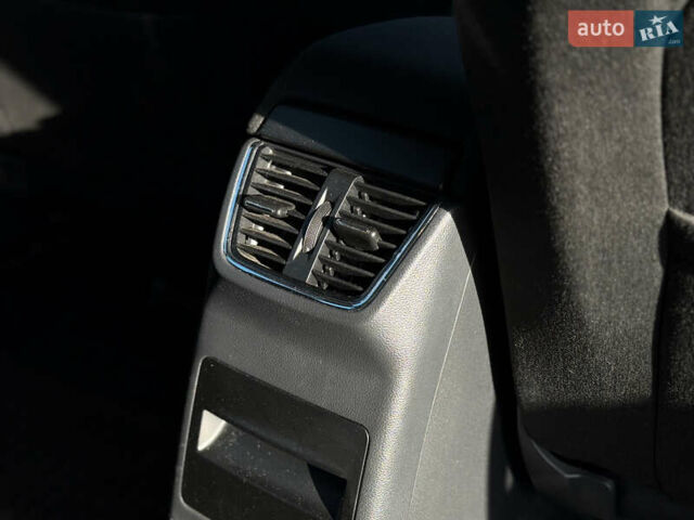 Білий Шкода Октавія, об'ємом двигуна 1.97 л та пробігом 250 тис. км за 13300 $, фото 42 на Automoto.ua