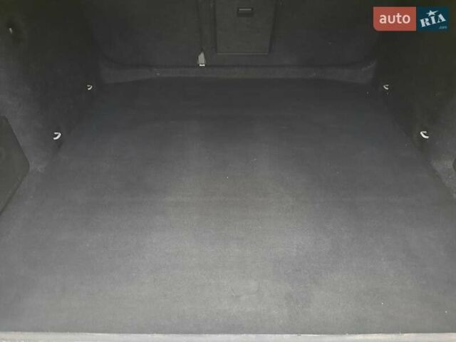 Белый Шкода Октавия, объемом двигателя 1.6 л и пробегом 214 тыс. км за 12900 $, фото 10 на Automoto.ua