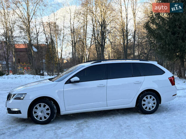 Білий Шкода Октавія, об'ємом двигуна 1.6 л та пробігом 290 тис. км за 11300 $, фото 5 на Automoto.ua