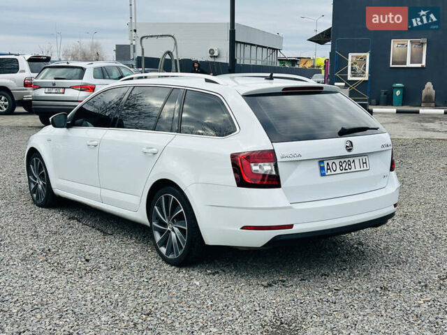 Белый Шкода Октавия, объемом двигателя 2 л и пробегом 240 тыс. км за 17499 $, фото 4 на Automoto.ua