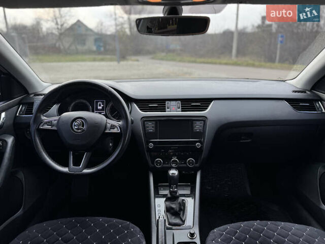 Білий Шкода Октавія, об'ємом двигуна 1.8 л та пробігом 216 тис. км за 14190 $, фото 18 на Automoto.ua