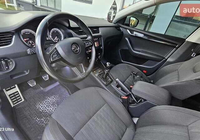 Белый Шкода Октавия, объемом двигателя 1.6 л и пробегом 245 тыс. км за 12499 $, фото 31 на Automoto.ua