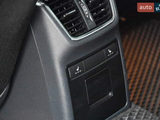 Белый Шкода Октавия, объемом двигателя 1.97 л и пробегом 246 тыс. км за 18300 $, фото 16 на Automoto.ua