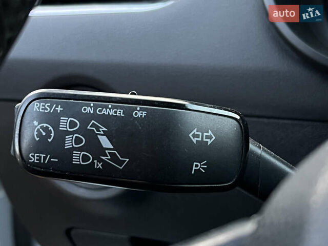 Белый Шкода Октавия, объемом двигателя 1.97 л и пробегом 250 тыс. км за 12500 $, фото 35 на Automoto.ua