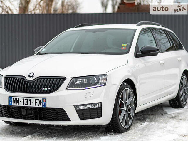 Белый Шкода Октавия, объемом двигателя 2 л и пробегом 260 тыс. км за 13000 $, фото 10 на Automoto.ua