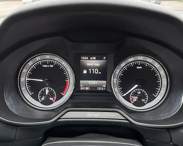 Білий Шкода Октавія, об'ємом двигуна 1.97 л та пробігом 241 тис. км за 15950 $, фото 24 на Automoto.ua