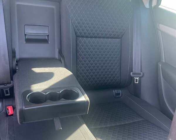 Белый Шкода Октавия, объемом двигателя 2 л и пробегом 220 тыс. км за 16200 $, фото 68 на Automoto.ua