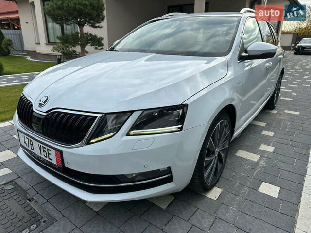 Белый Шкода Октавия, объемом двигателя 1.97 л и пробегом 232 тыс. км за 13980 $, фото 2 на Automoto.ua