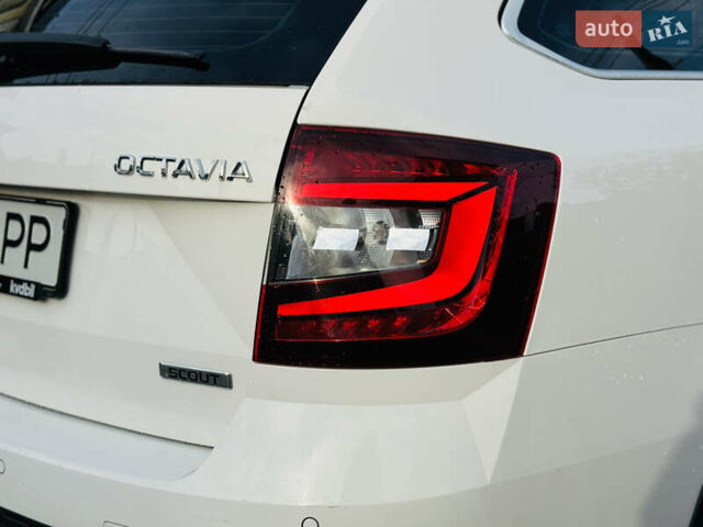 Белый Шкода Октавия, объемом двигателя 1.97 л и пробегом 245 тыс. км за 17500 $, фото 15 на Automoto.ua