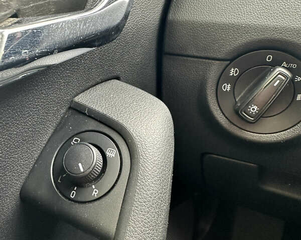 Белый Шкода Октавия, объемом двигателя 1.97 л и пробегом 162 тыс. км за 22500 $, фото 13 на Automoto.ua
