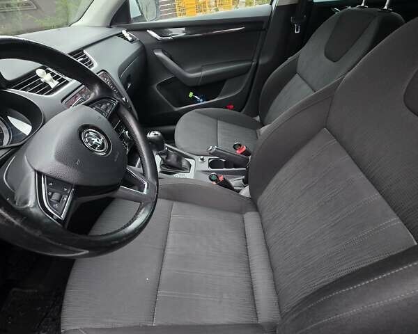 Белый Шкода Октавия, объемом двигателя 1.97 л и пробегом 273 тыс. км за 15200 $, фото 10 на Automoto.ua