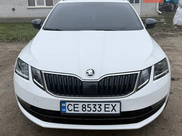 Белый Шкода Октавия, объемом двигателя 2 л и пробегом 320 тыс. км за 14500 $, фото 2 на Automoto.ua