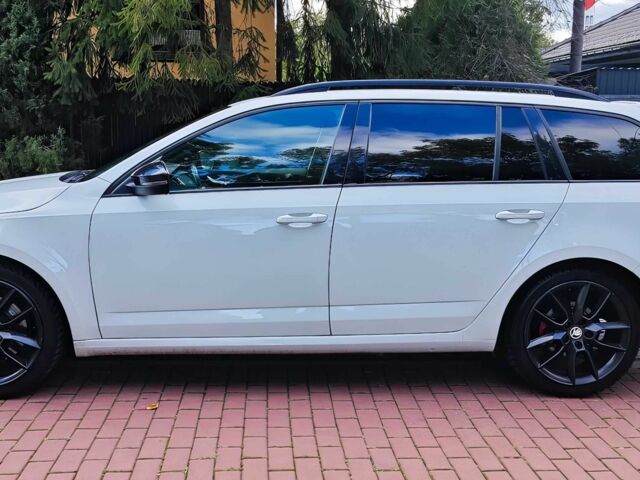 Білий Шкода Октавія, об'ємом двигуна 2 л та пробігом 57 тис. км за 7000 $, фото 3 на Automoto.ua