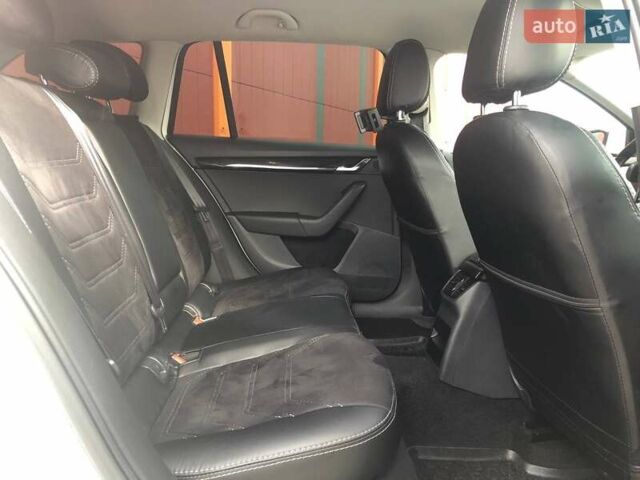 Белый Шкода Октавия, объемом двигателя 1.6 л и пробегом 270 тыс. км за 13990 $, фото 8 на Automoto.ua