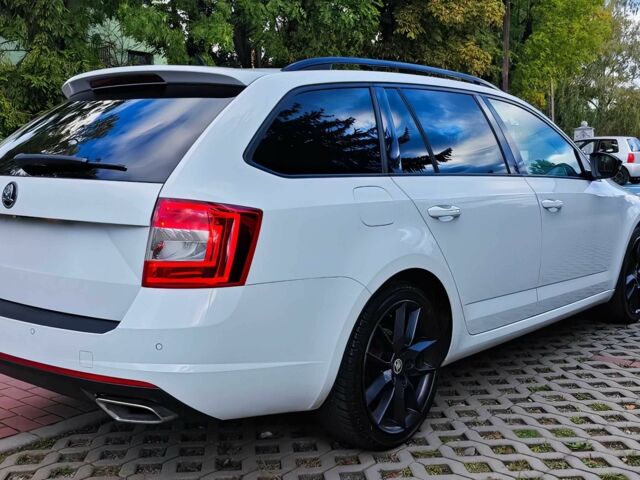 Білий Шкода Октавія, об'ємом двигуна 2 л та пробігом 57 тис. км за 7000 $, фото 4 на Automoto.ua