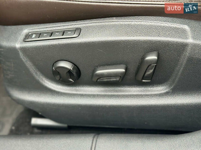 Белый Шкода Октавия, объемом двигателя 1.97 л и пробегом 232 тыс. км за 13980 $, фото 9 на Automoto.ua