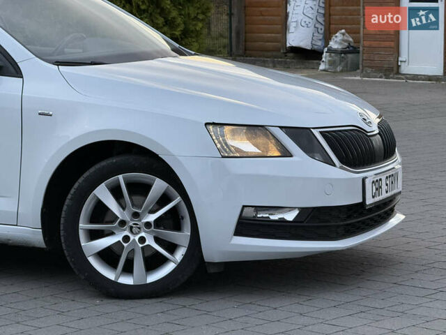 Шкода Октавія 2017 у Стрые на Automoto.ua Білий Шкода Октавія, об'ємом двигуна 1.6 л та пробігом 218 тис. км за 12700 $, фото 19 на Automoto.ua