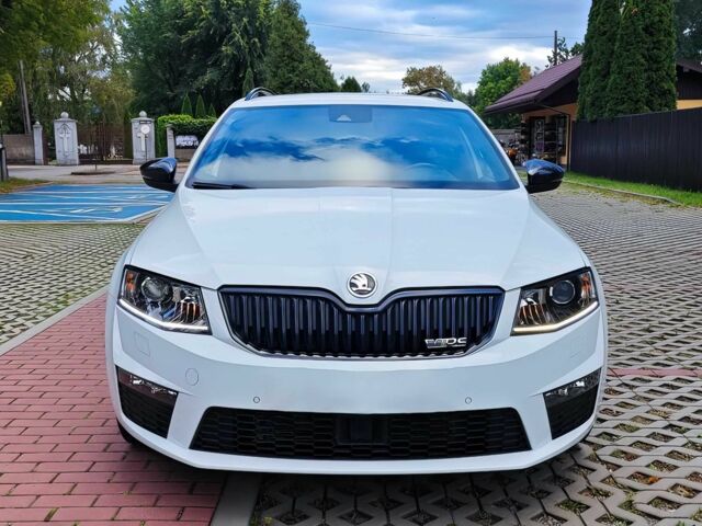 Білий Шкода Октавія, об'ємом двигуна 2 л та пробігом 57 тис. км за 7000 $, фото 1 на Automoto.ua