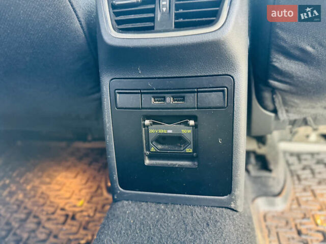 Белый Шкода Октавия, объемом двигателя 1.97 л и пробегом 245 тыс. км за 17500 $, фото 22 на Automoto.ua