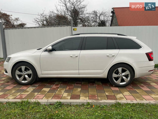 Белый Шкода Октавия, объемом двигателя 1.6 л и пробегом 200 тыс. км за 13700 $, фото 24 на Automoto.ua