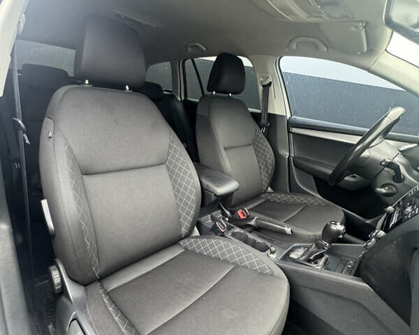 Белый Шкода Октавия, объемом двигателя 1.6 л и пробегом 280 тыс. км за 11900 $, фото 20 на Automoto.ua