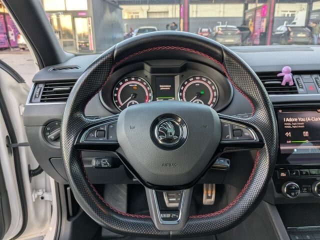 Белый Шкода Октавия, объемом двигателя 2 л и пробегом 182 тыс. км за 17800 $, фото 11 на Automoto.ua